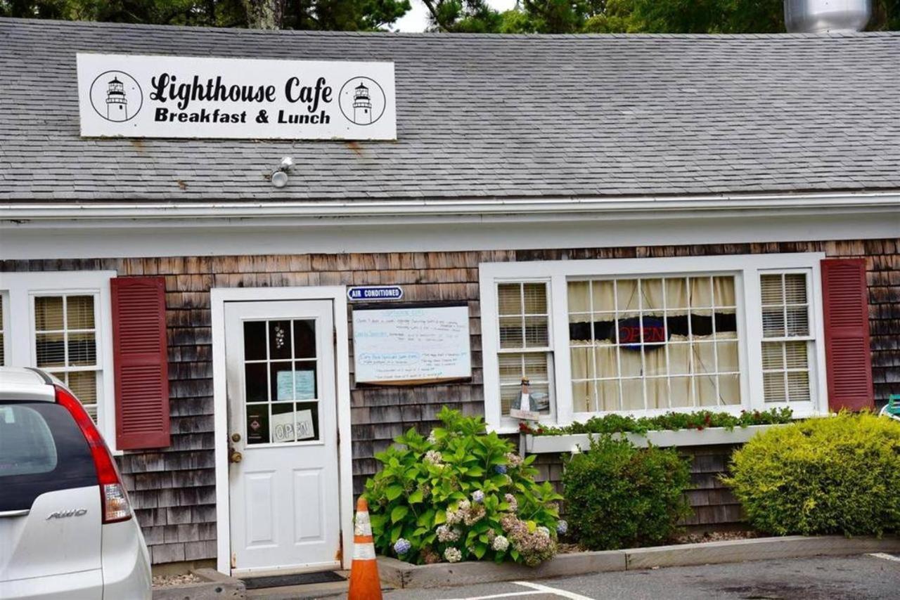 Cape Cod Wishing Well Motel Harwich Port Ngoại thất bức ảnh